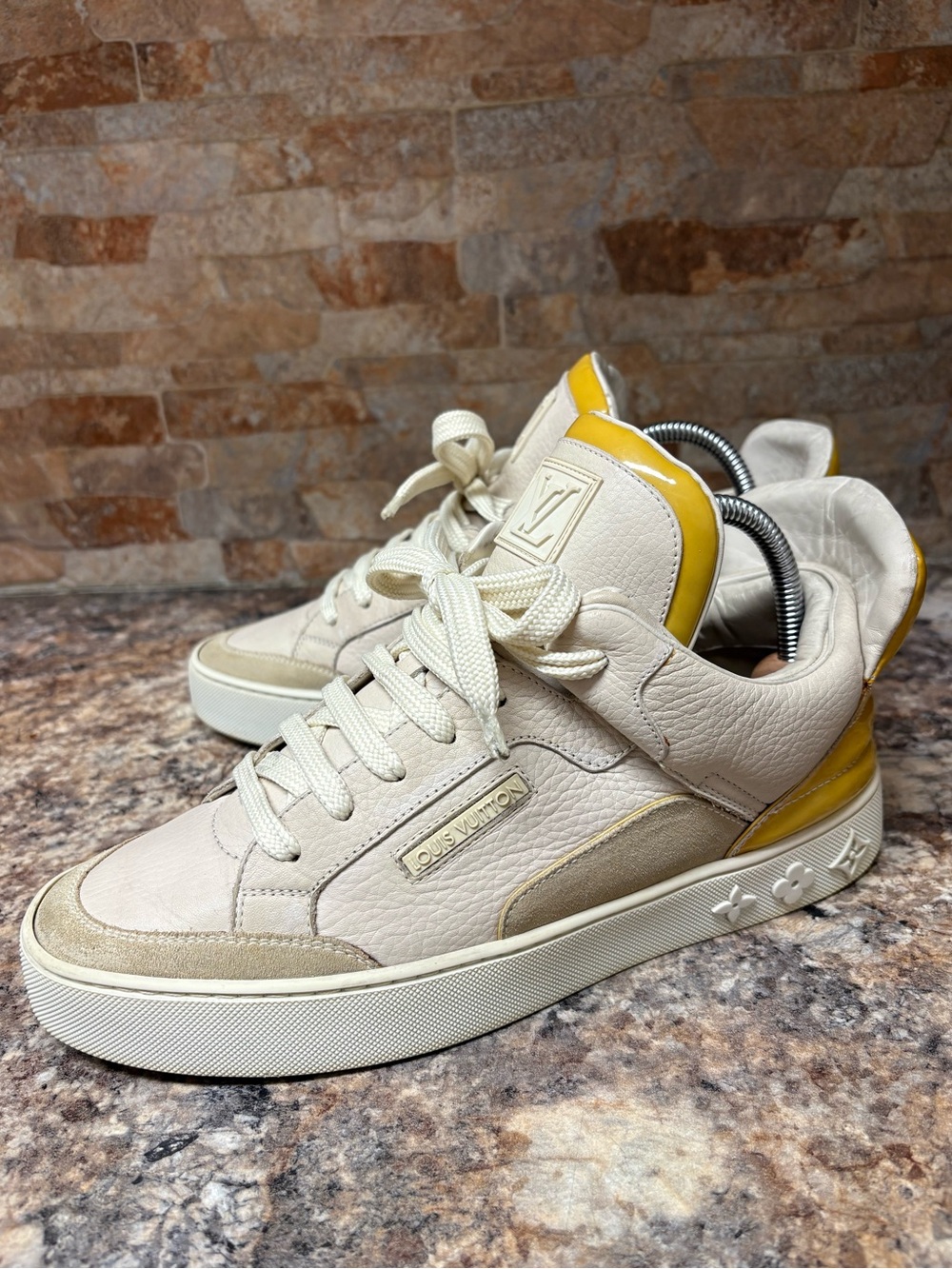 Kanye West x Louis Vuitton Don Cream YP6U1PPC Size 5 Fits US Size 7-7.5